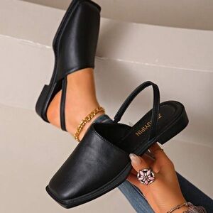 Women's Elastic Slip-On Square Toe Sandals - Summer Closed Toe Flat Shoes